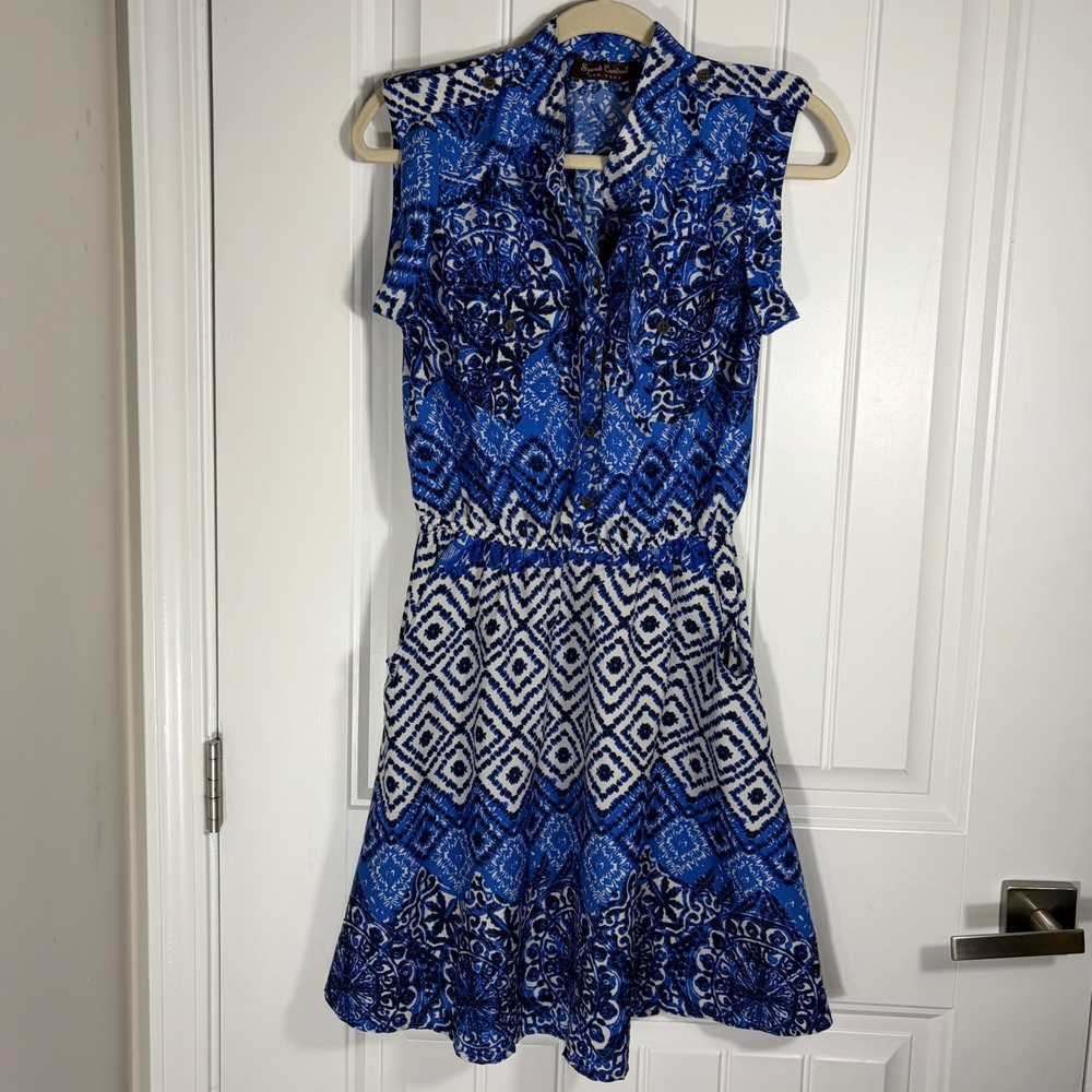 Speed Control New York Blue White Ikat Medallion Sleeveless Button Front Dress M